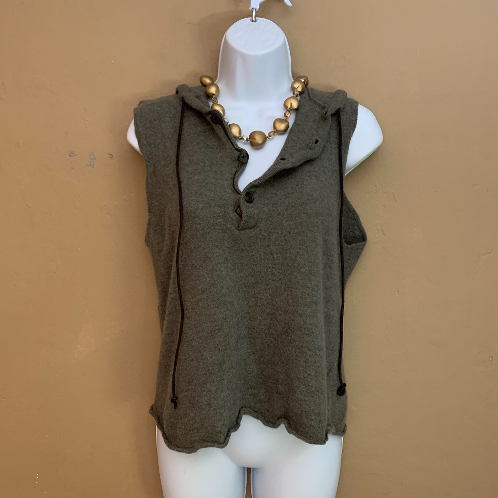 Nice Collective Merino Wool Sleeveless Hoodie XXL tight Gently worn